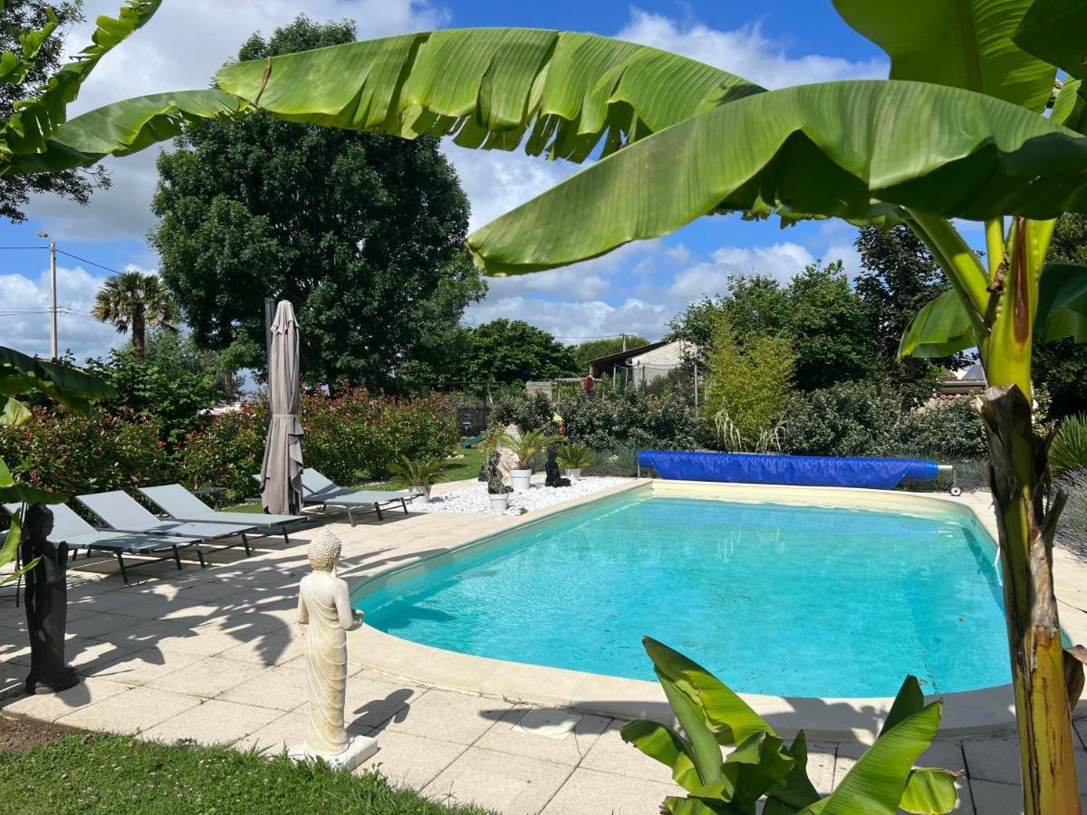 Chambres D'Hotes Dans Maison De Maitre Chaniers Luaran gambar
