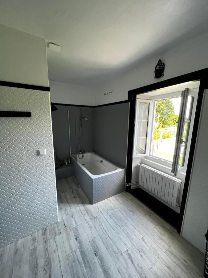 Chambres D'Hotes Dans Maison De Maitre Chaniers Luaran gambar